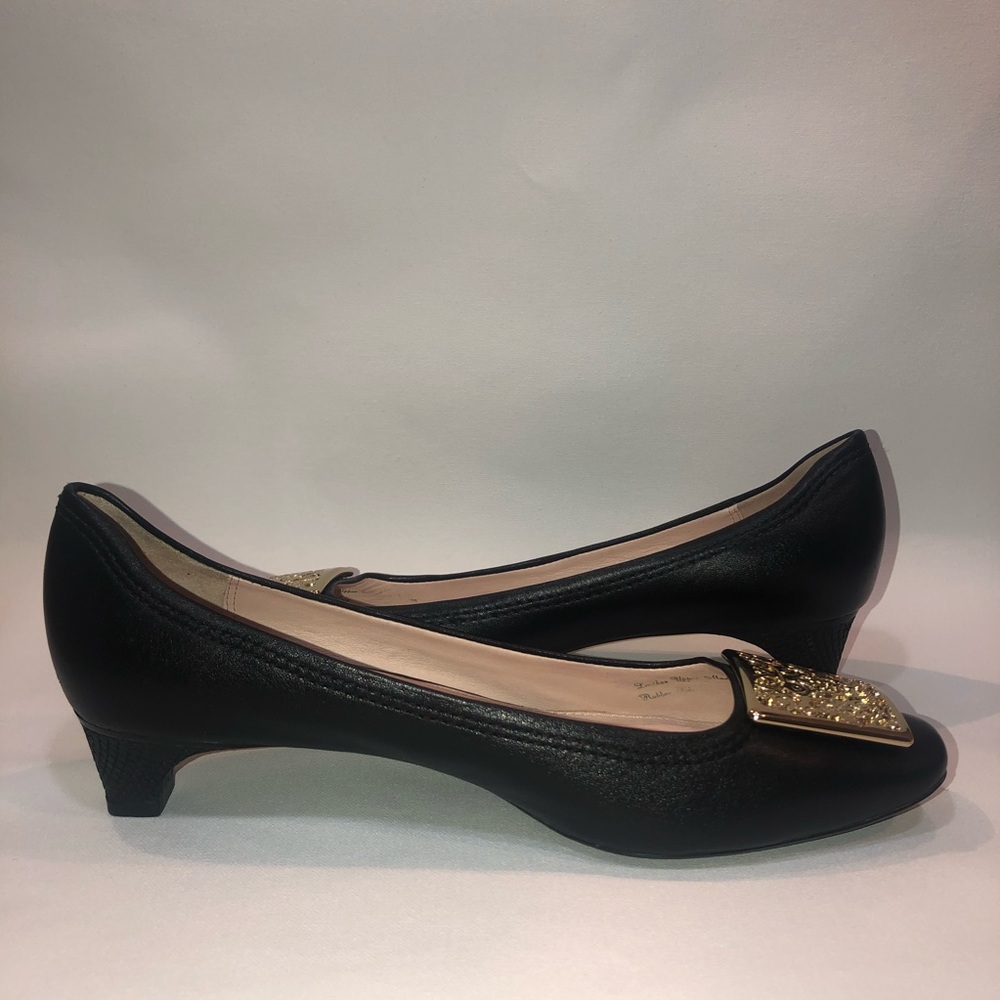 Elie Tahari Leather Shoes Size 37